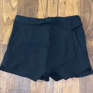 MOSSIMO / Black skort set / Size 4